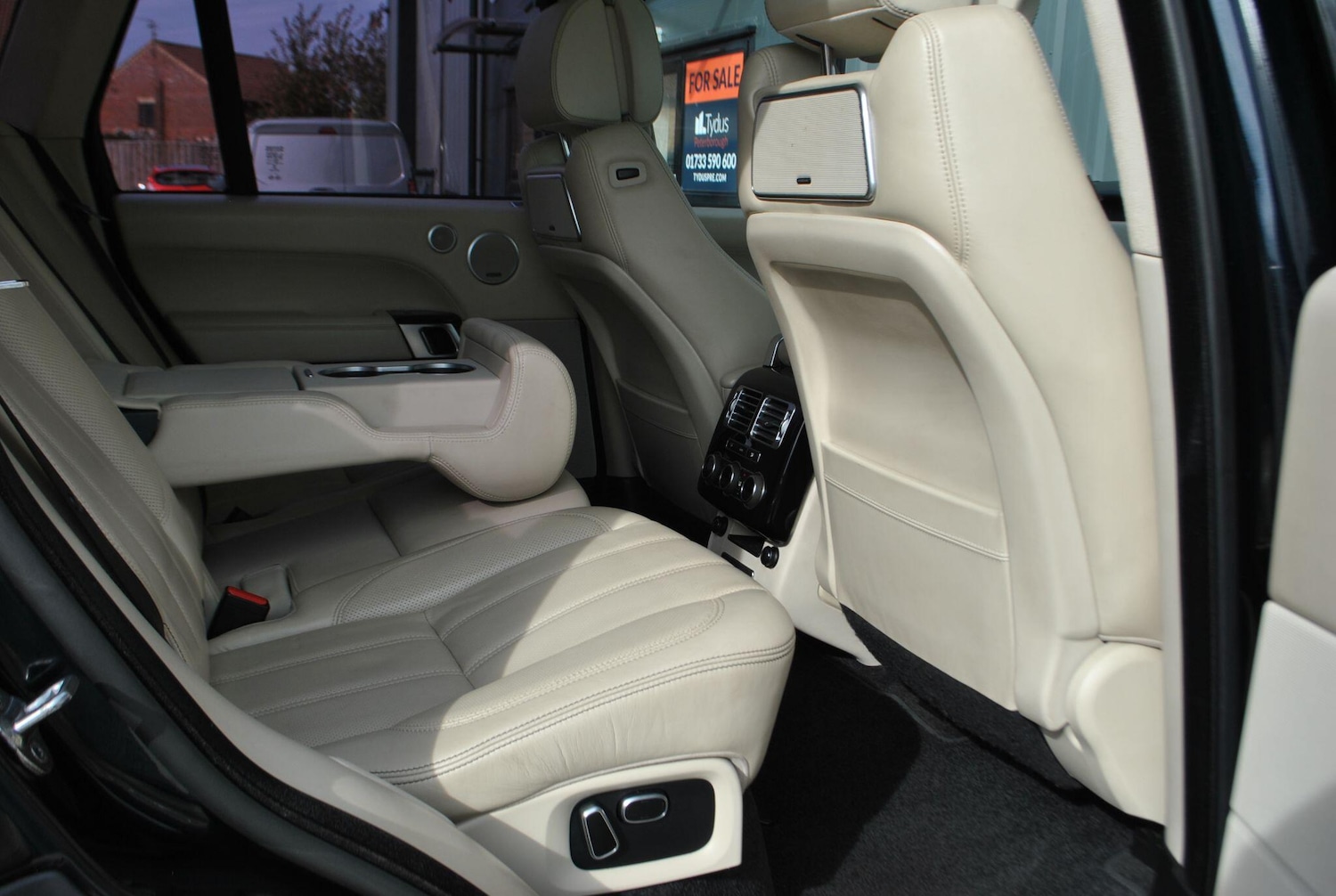 Used Land Rover Range Rover 2015 for sale - 76786544: Photo 19