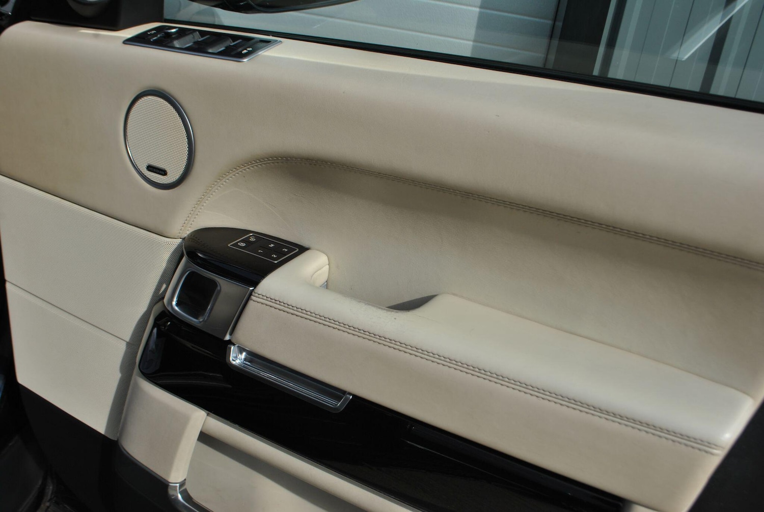 Used Land Rover Range Rover 2015 for sale - 76786544: Photo 39