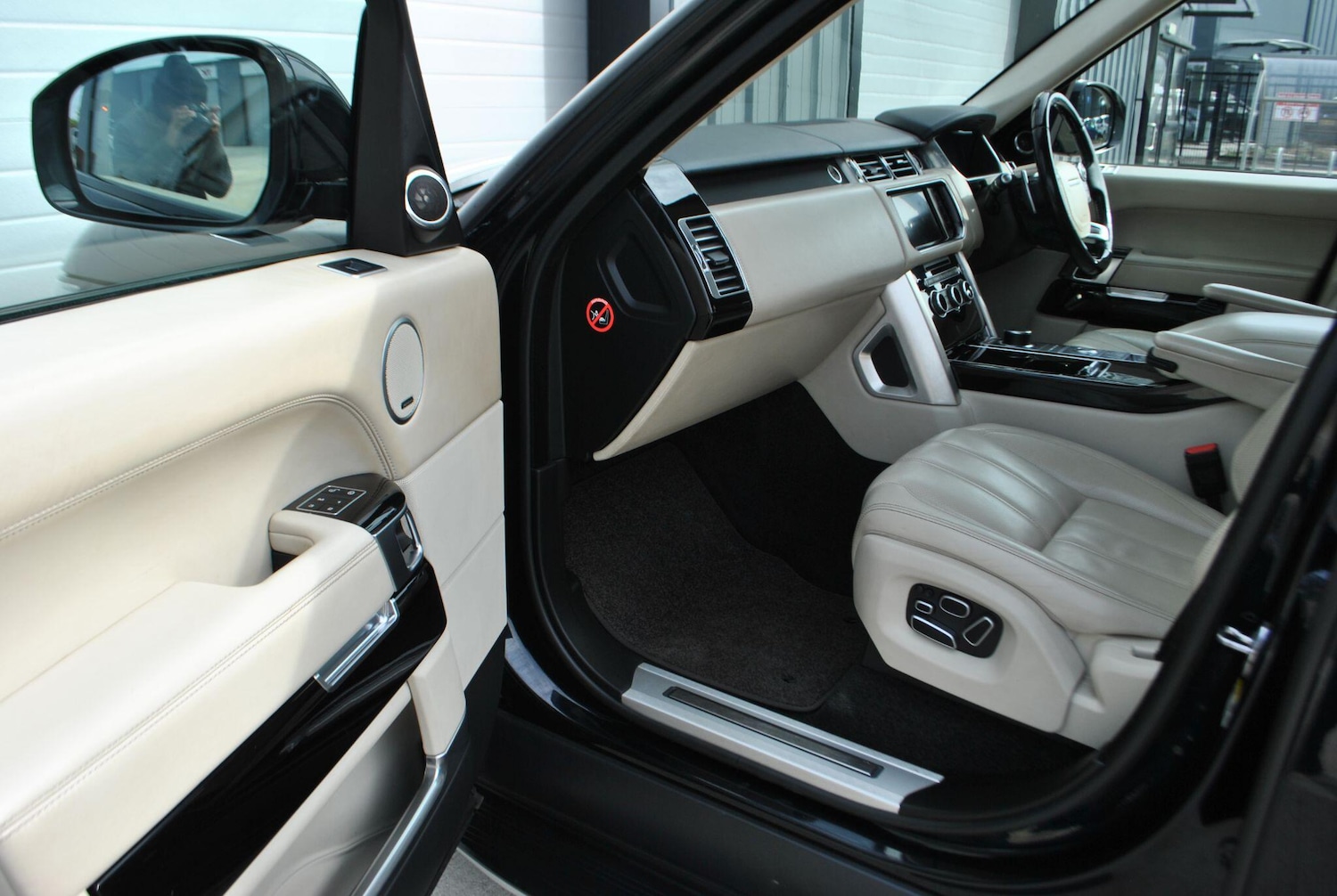 Used Land Rover Range Rover 2015 for sale - 76786544: Photo 7