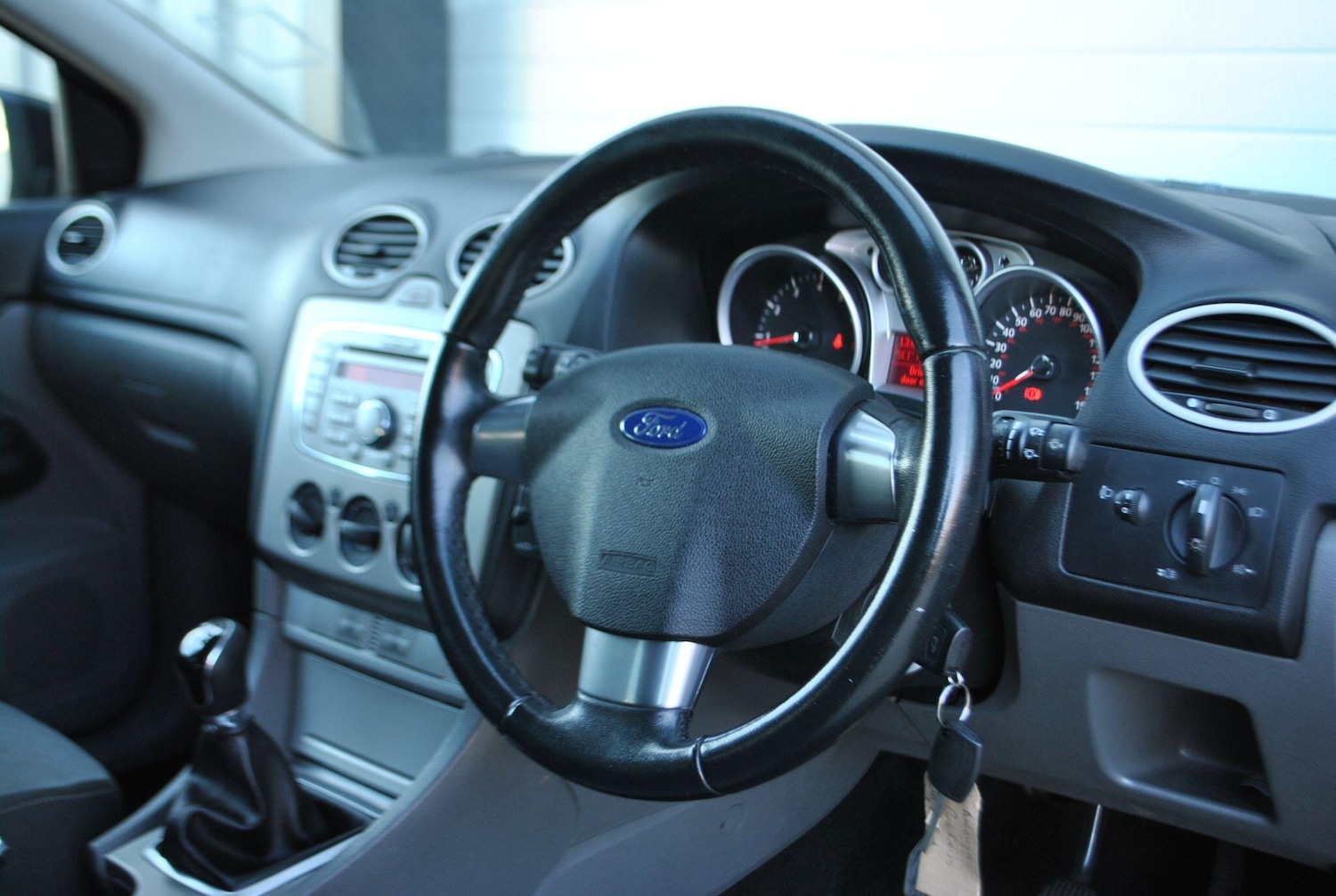 Used Ford Focus 2010 for sale - 76786710: Photo 14