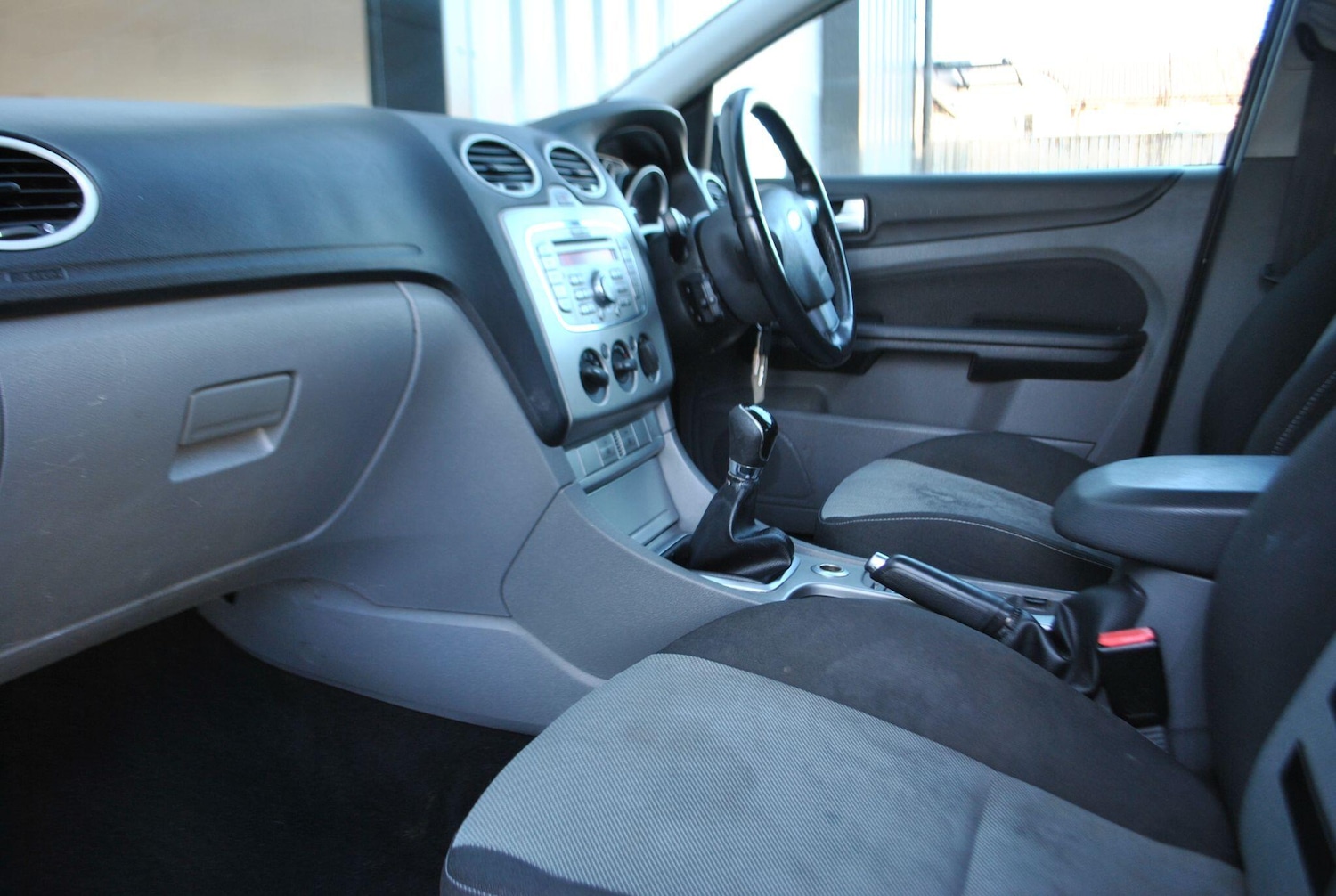 Used Ford Focus 2010 for sale - 76786710: Photo 9