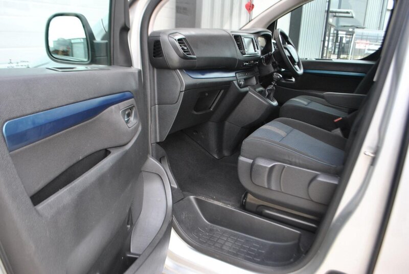 Used Peugeot Traveller 2016 for sale - 77003761: Photo 8