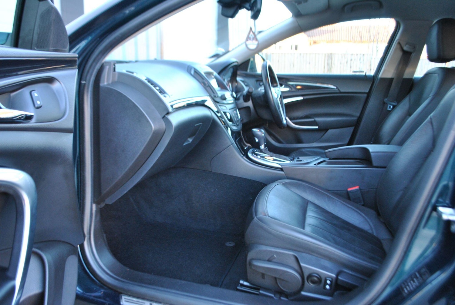 Used Vauxhall Insignia 2016 for sale - 76786511: Photo 9