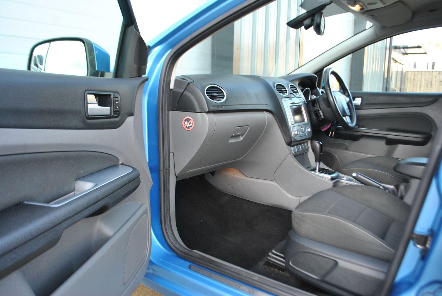 Used Ford Focus 2008 for sale - 76512330: Photo 6