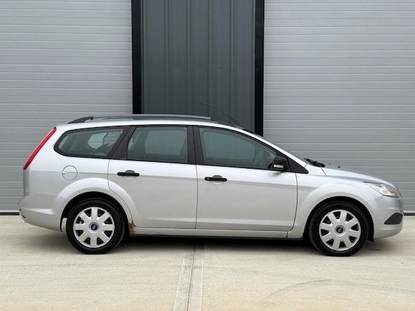 Used Ford Focus 2009 for sale - 75552441: Photo 8