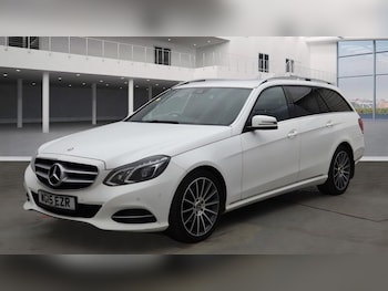 Used Mercedes-Benz E Class 2015 for sale - 77457953: Photo
