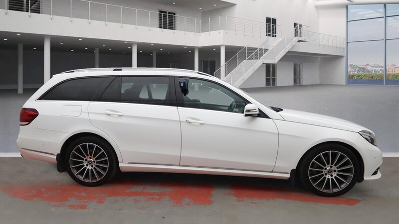 Used Mercedes-Benz E Class 2015 for sale - 77457953: Photo 5