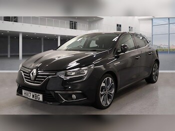 Used Renault Megane 2017 for sale - 76000735: Photo