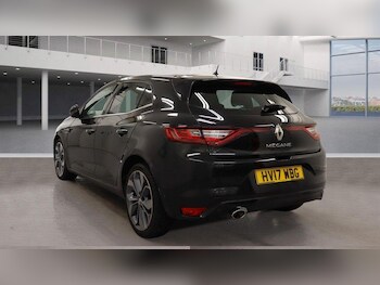 Used Renault Megane 2017 for sale - 76000735: Photo
