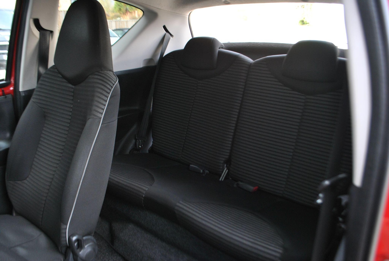 Used Peugeot 107 2012 for sale - 76521926: Photo 13