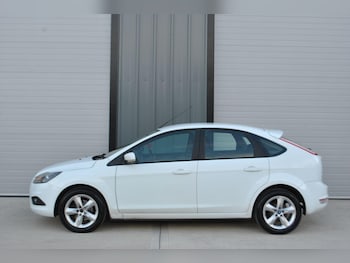Used Ford Focus 2010 for sale - 75387180: Photo