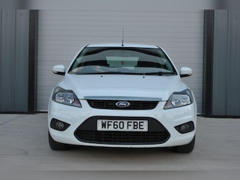 Used Ford Focus 2010 for sale - 75387180: Photo