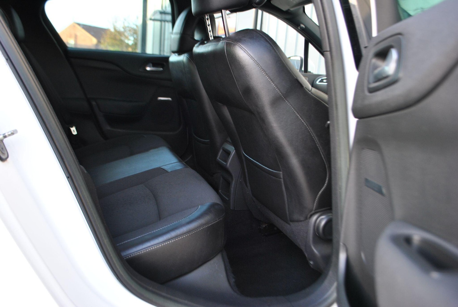 Used Citroen DS4 2013 for sale - 76786521: Photo 14