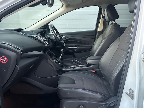 Used Ford Kuga 2015 for sale - 75030968: Photo 20