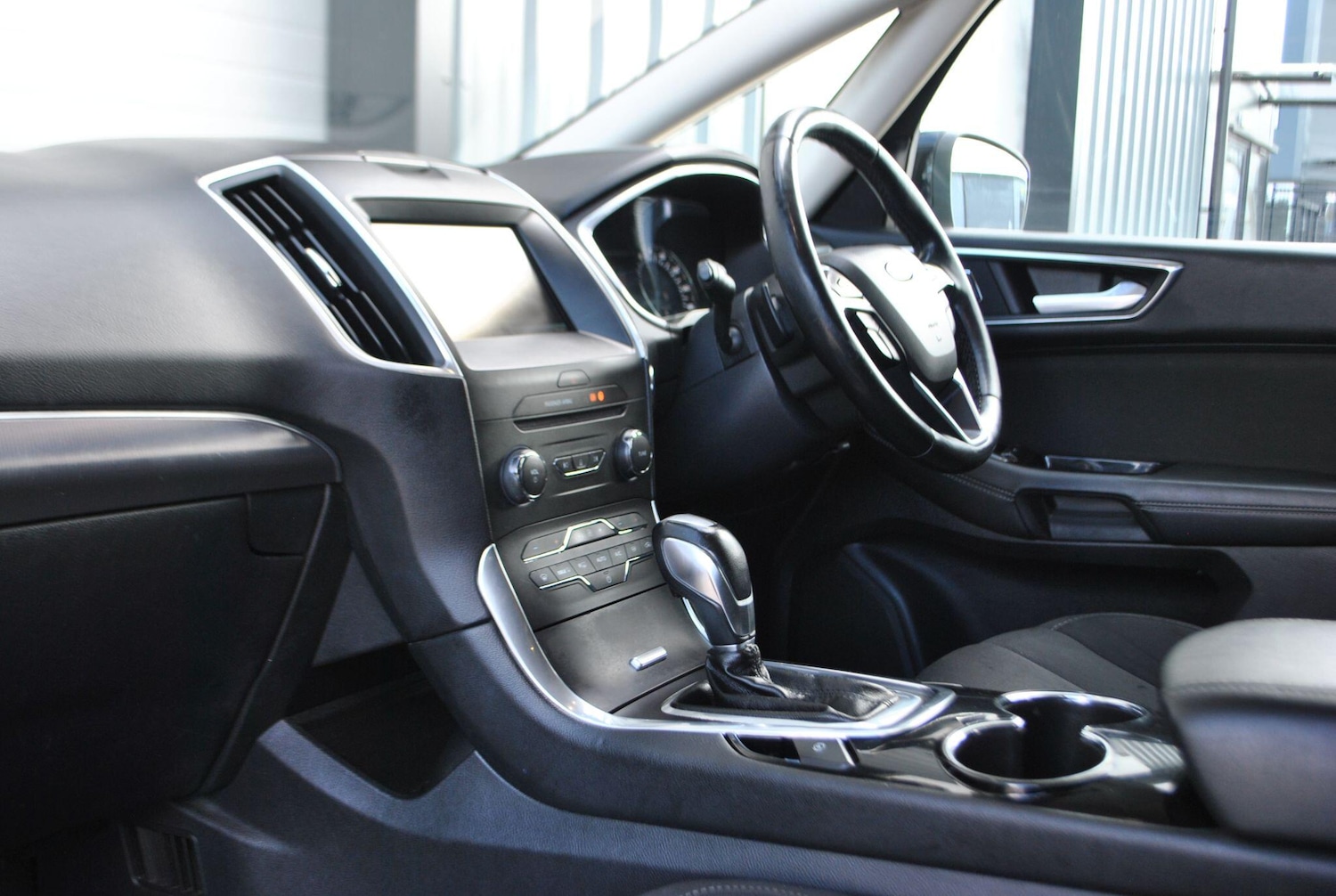 Used Ford S-Max 2016 for sale - 76786945: Photo 11