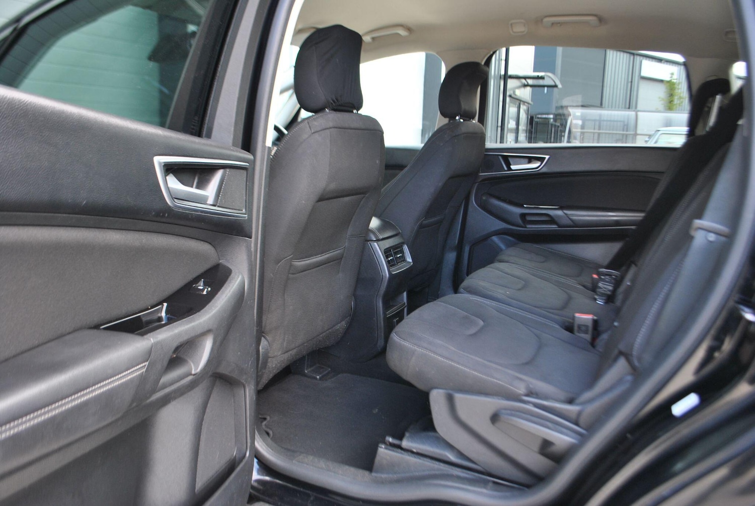 Used Ford S-Max 2016 for sale - 76786945: Photo 12