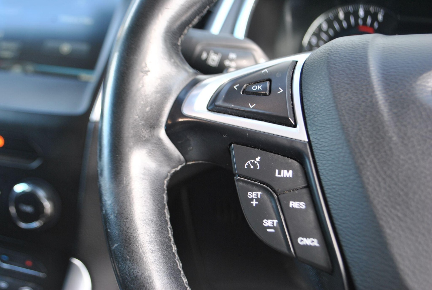 Used Ford S-Max 2016 for sale - 76786945: Photo 23