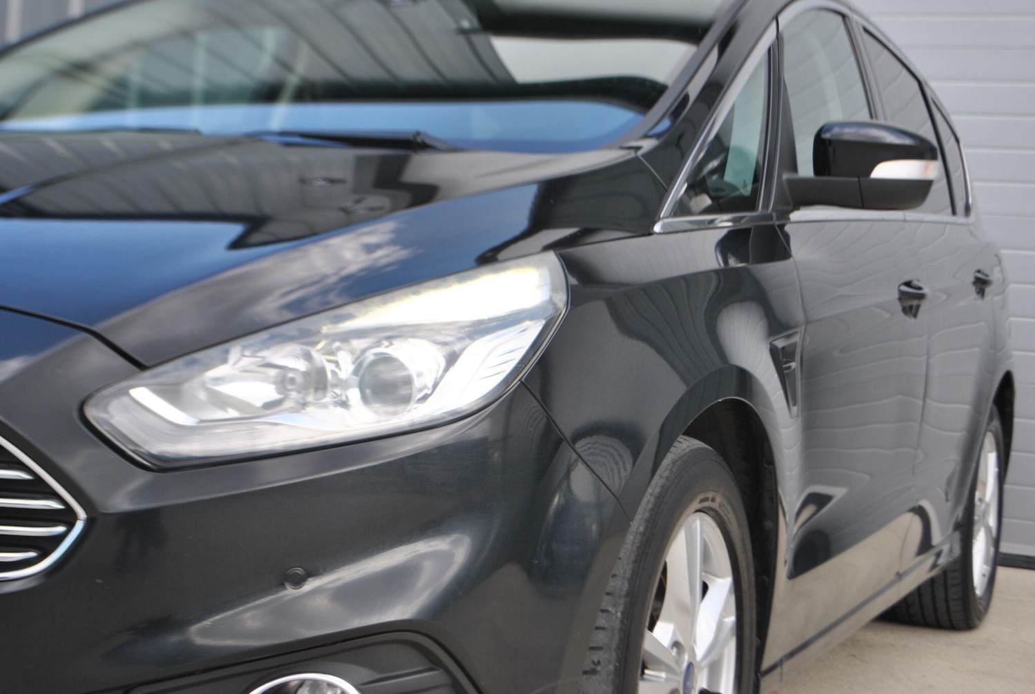 Used Ford S-Max 2016 for sale - 76786945: Photo 7