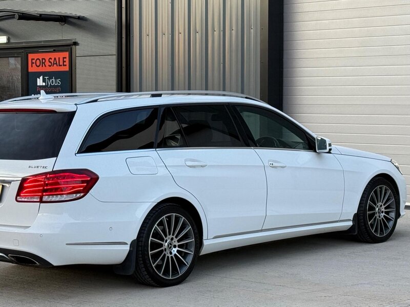 Used Mercedes-Benz E Class 2015 for sale - 77003750: Photo 8