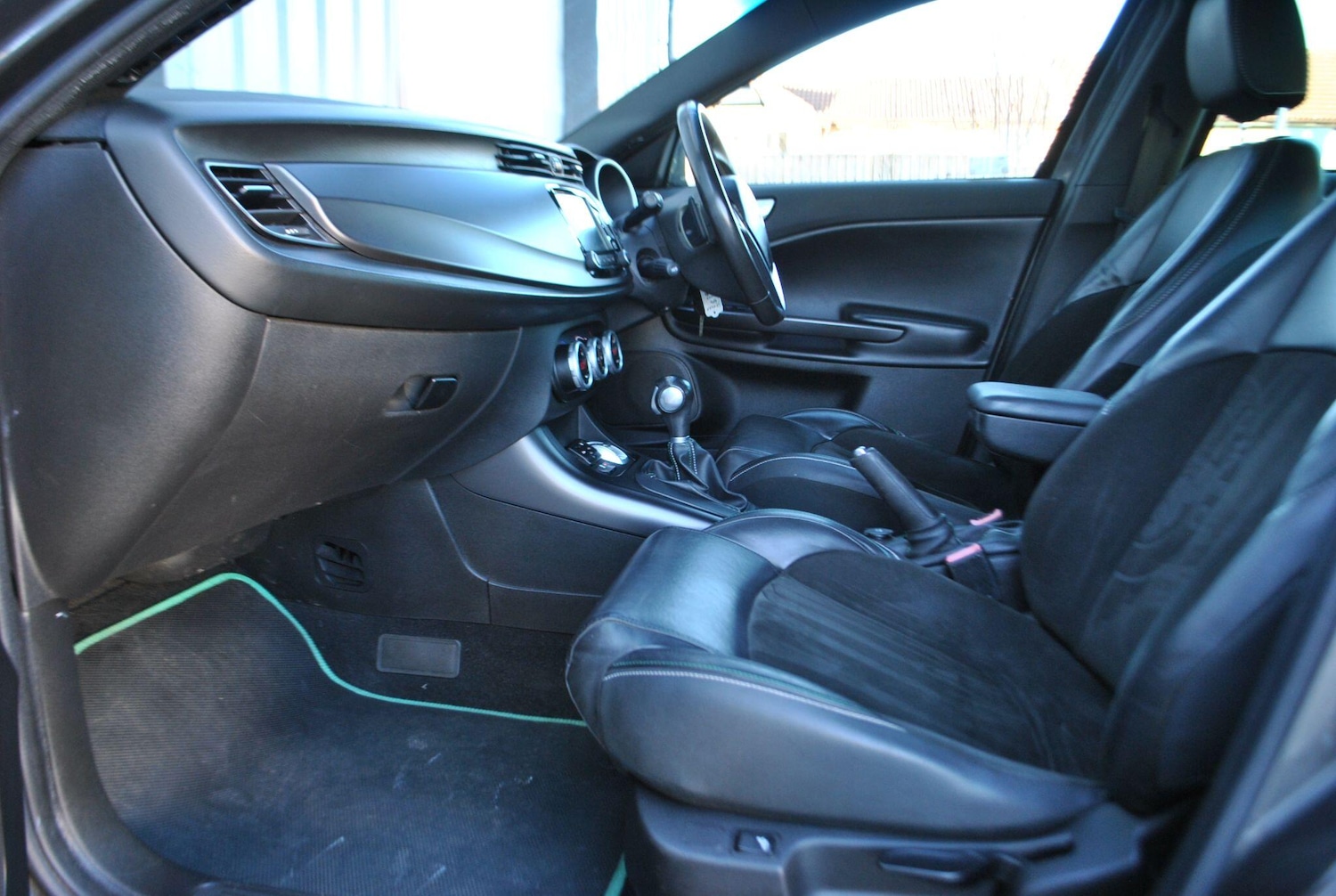 Used Alfa Romeo Giulietta 2014 for sale - 76772230: Photo 10