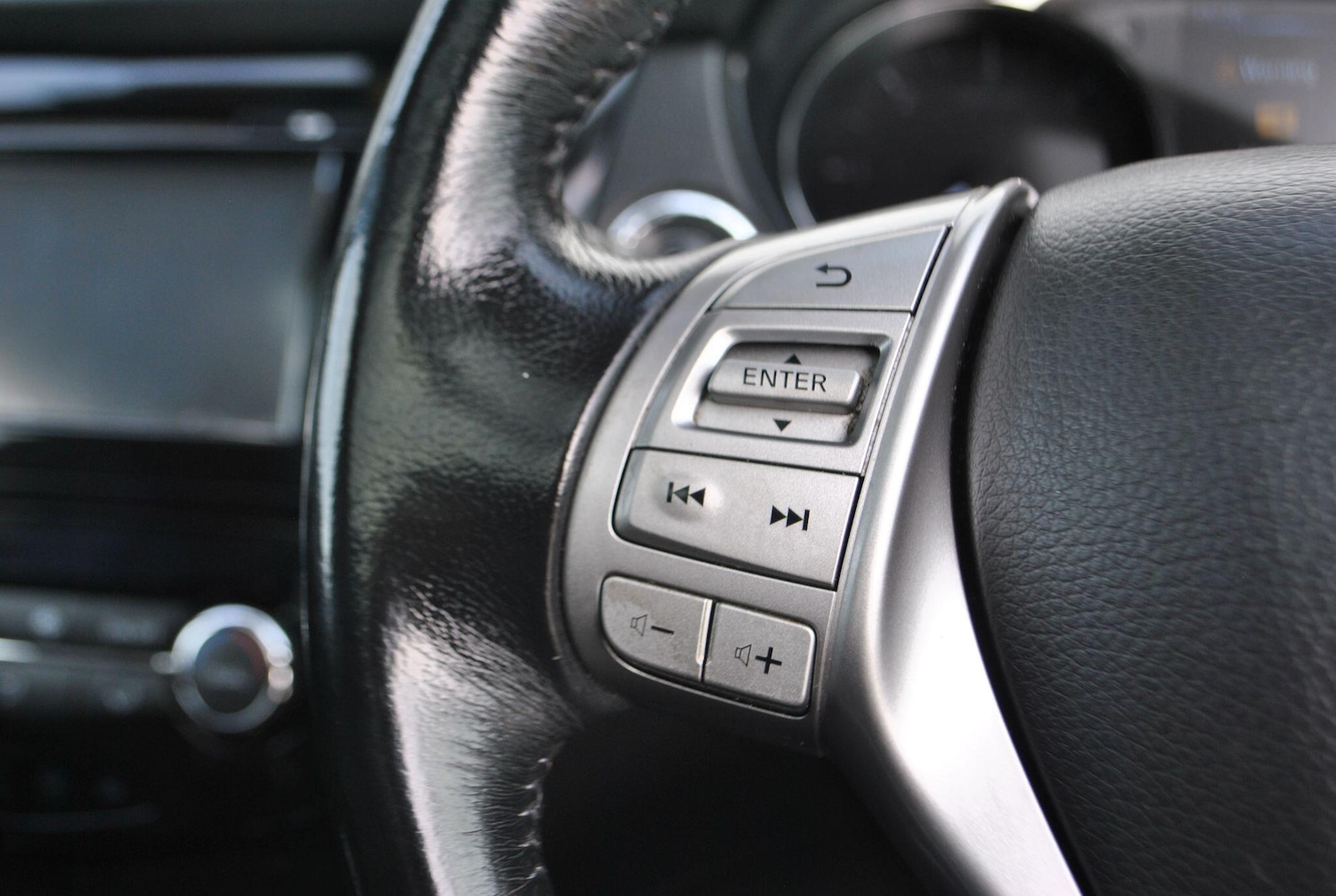 Used Nissan X-Trail 2015 for sale - 76151477: Photo 25