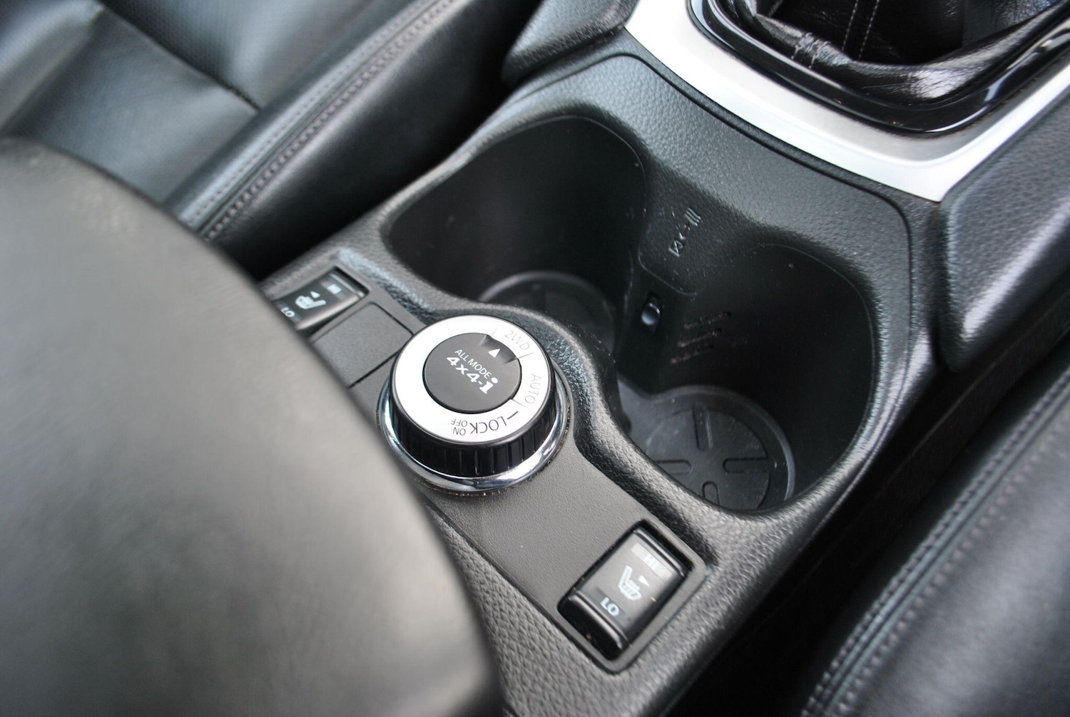 Used Nissan X-Trail 2015 for sale - 76151477: Photo 27