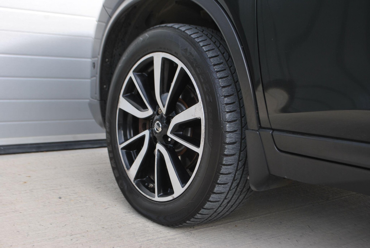 Used Nissan X-Trail 2015 for sale - 76151477: Photo 32