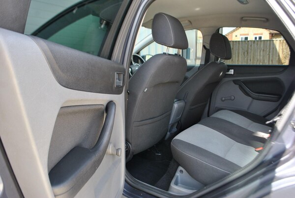 Used Ford Focus 2009 for sale - 75624081: Photo 11