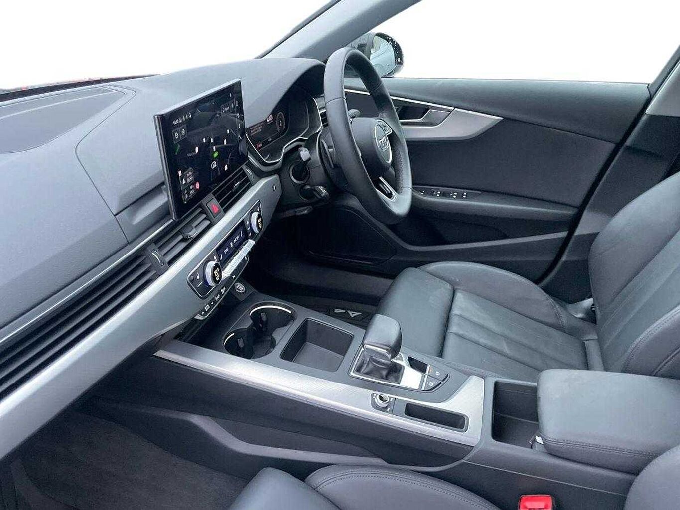 Used Audi A4 2023 for sale - 77112736: Photo 2