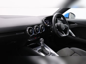 Used Audi TT 2021 for sale - 76680769: Photo