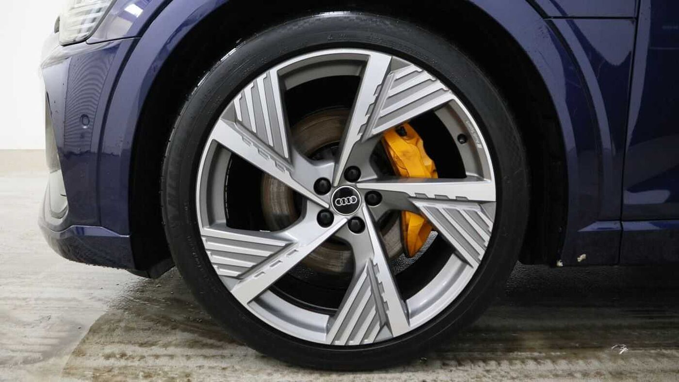 Used Audi e-tron 2022 for sale - 76675191: Photo 5
