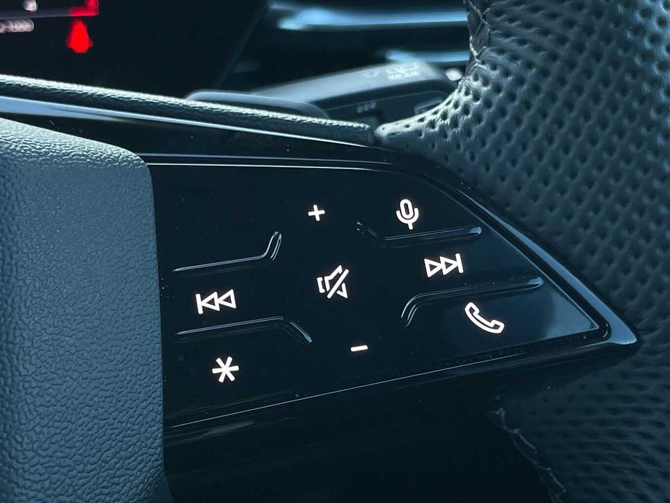 Used Audi Q5 2025 for sale - 77812704: Photo 15