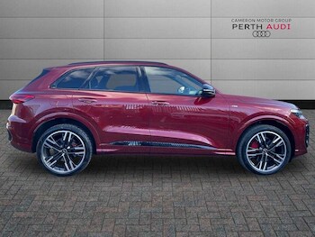 Used Audi Q5 2025 for sale - 77812704: Photo