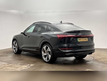 Used Audi e-tron 2022 for sale - 77931644: Photo