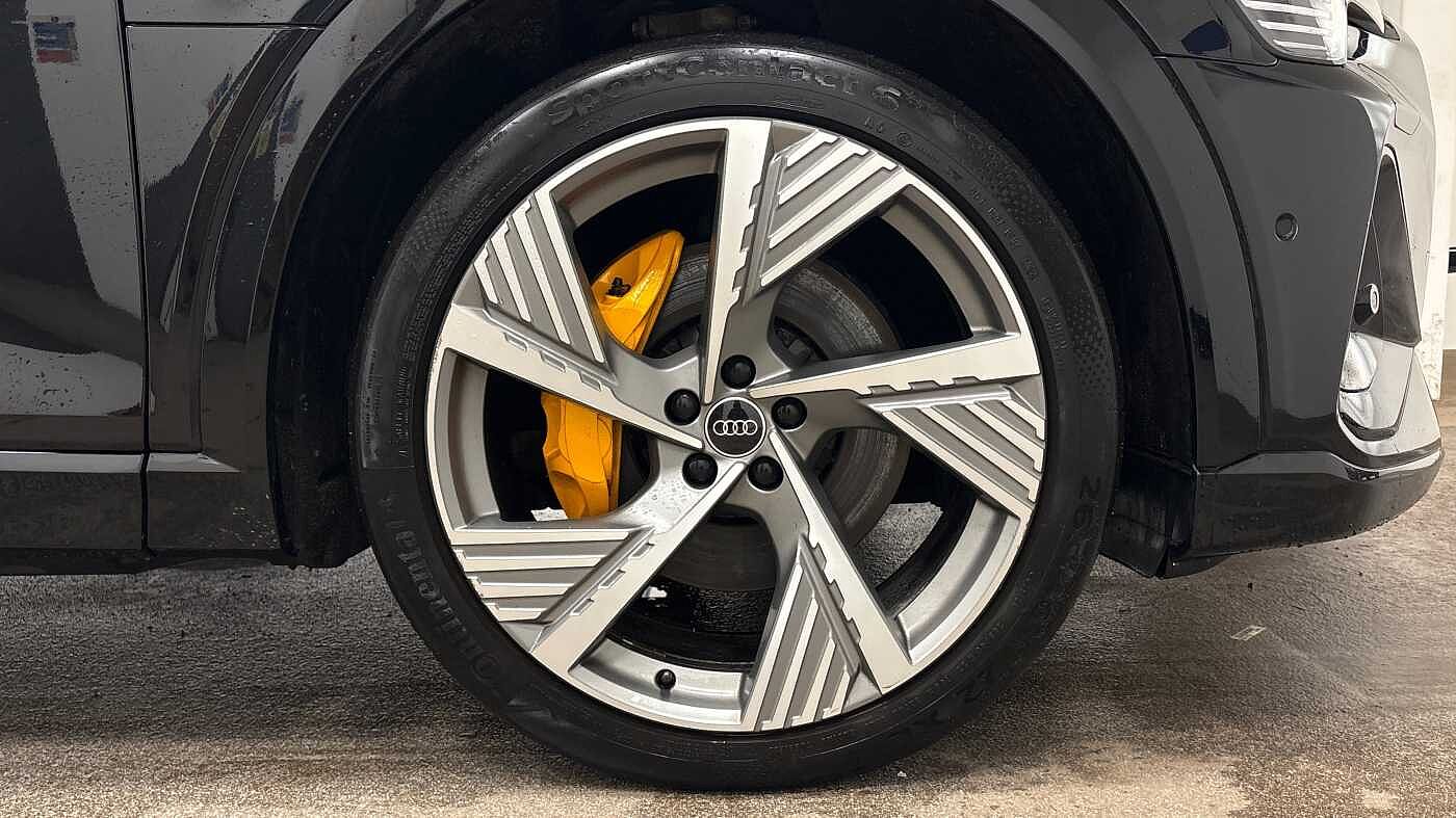 Used Audi e-tron 2022 for sale - 77931644: Photo 5