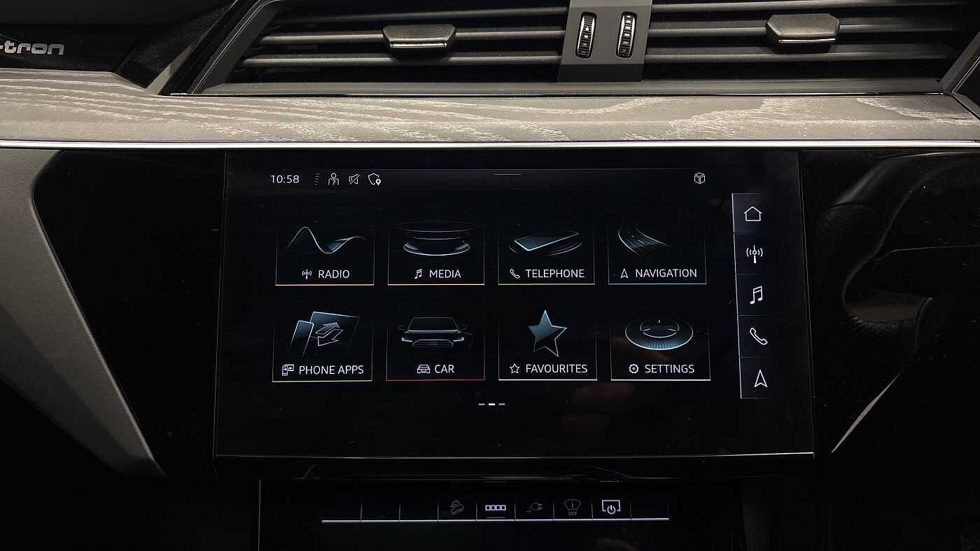 Used Audi e-tron 2022 for sale - 77931644: Photo 8