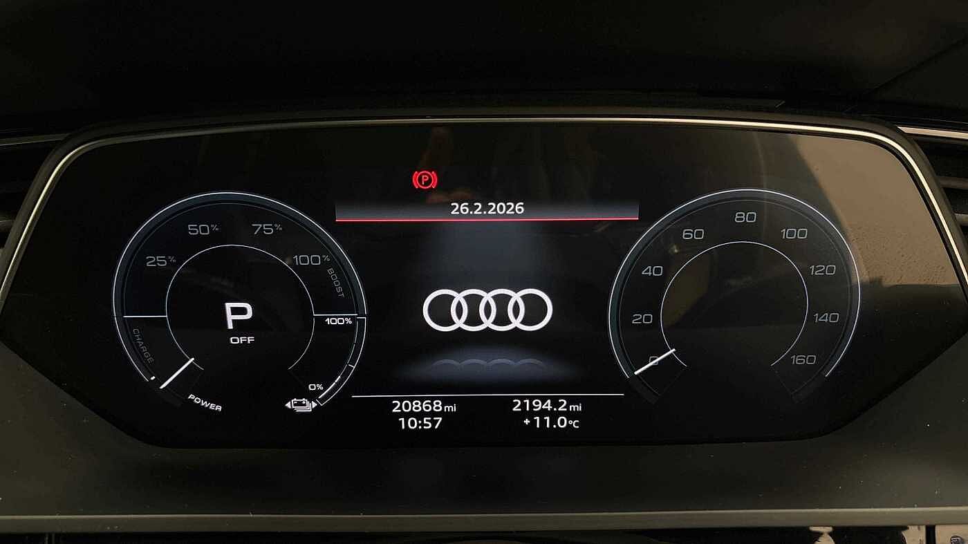 Used Audi e-tron 2022 for sale - 77931644: Photo 9