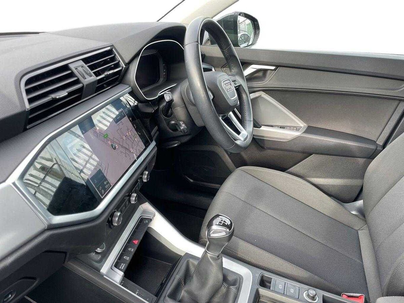 Used Audi Q3 2022 for sale - 76231214: Photo 2