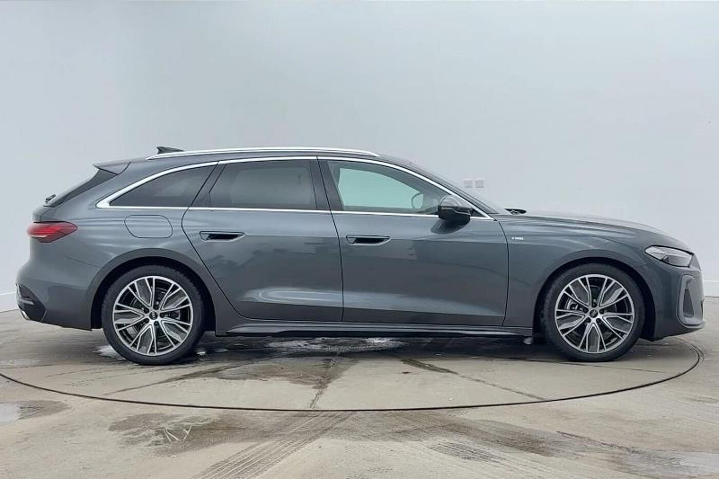 Used Audi A5 2025 for sale - 77773938: Photo 4