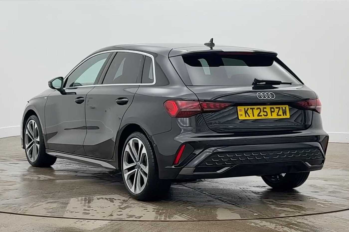 Used Audi A3 2025 for sale - 77700624: Photo 3