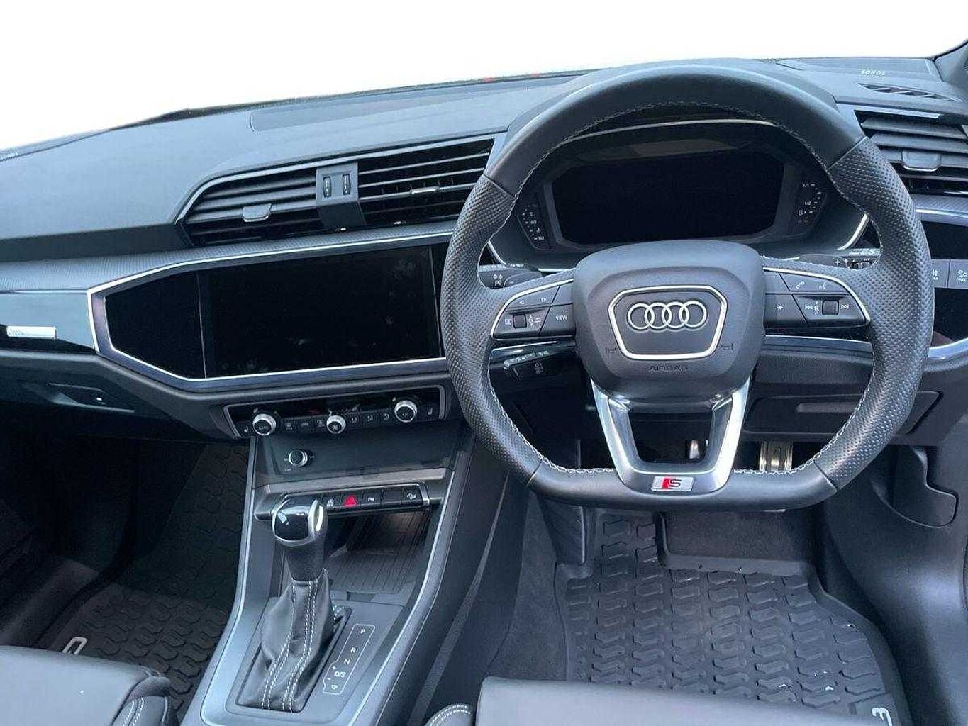 Used Audi Q3 2024 for sale - 77415474: Photo 12
