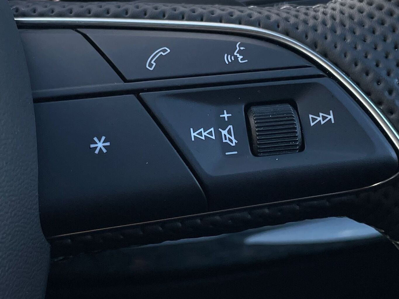 Used Audi Q8 2025 for sale - 78005141: Photo 20