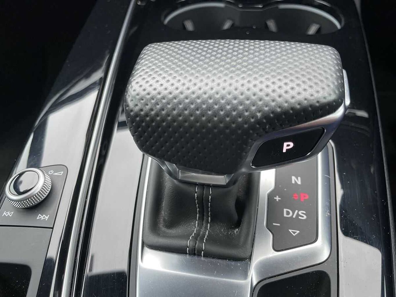 Used Audi A4 2020 for sale - 76680767: Photo 16