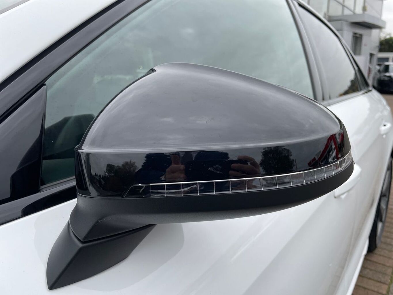 Used Audi A4 2020 for sale - 76680767: Photo 25