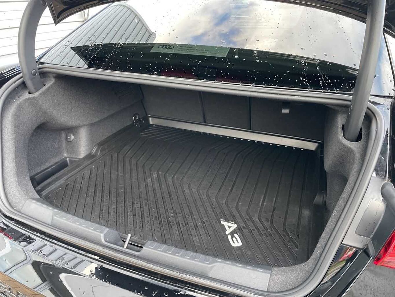 Used Audi RS3 2023 for sale - 76676301: Photo 9