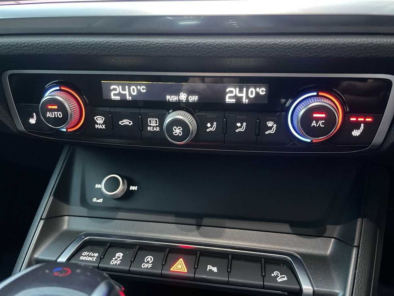 Used Audi Q3 2022 for sale - 76675562: Photo 19