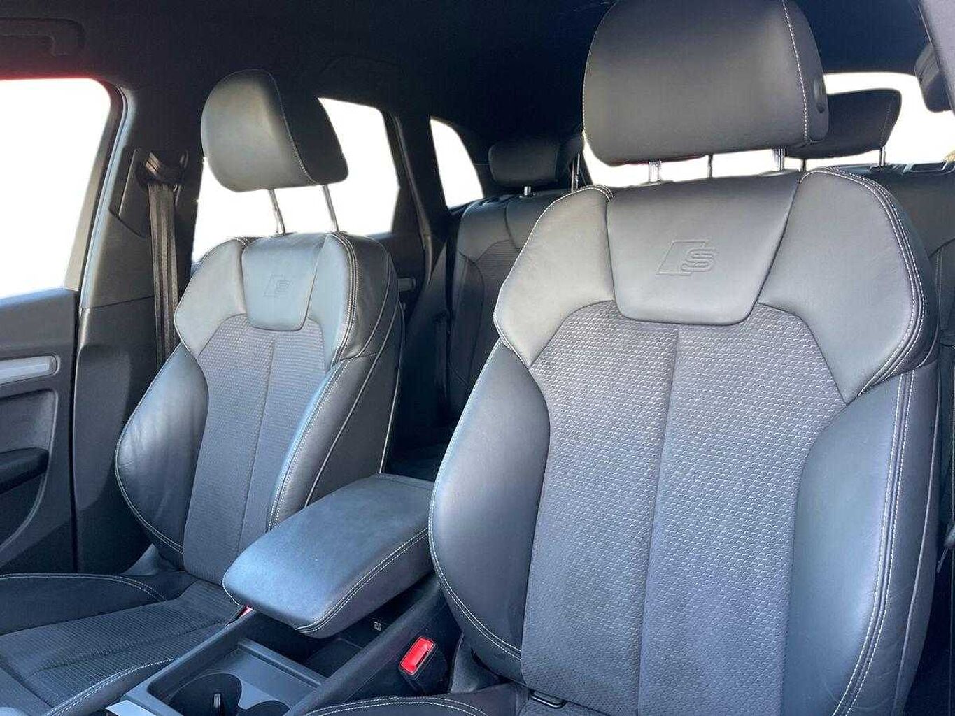 Used Audi Q5 2023 for sale - 76676775: Photo 10