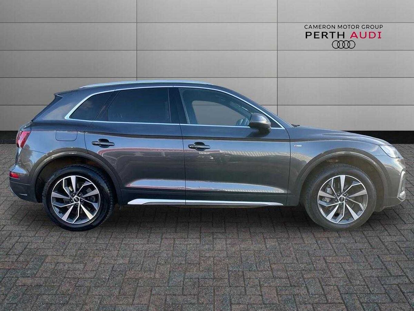 Used Audi Q5 2023 for sale - 76676775: Photo 4