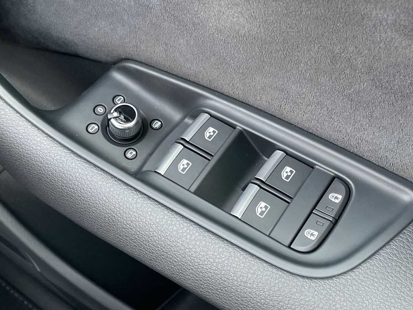 Used Audi Q7 2025 for sale - 76680571: Photo 18