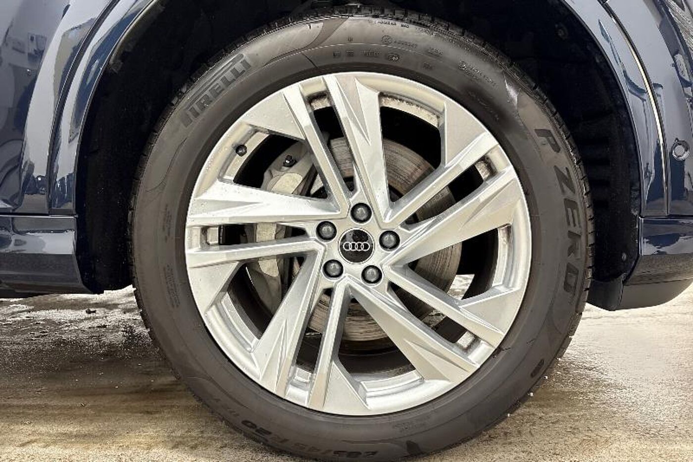 Used Audi Q7 2025 for sale - 76679403: Photo 5